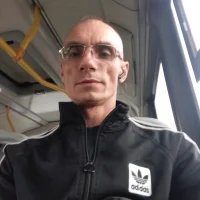 Andrei400308