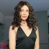 CurlyLara