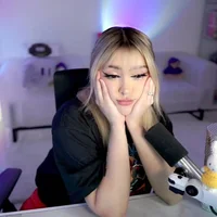 LEYLANIZZZ
