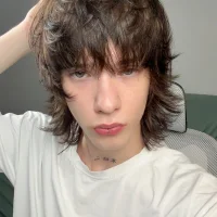 LeonBoykisser