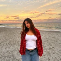 Nicole__De_Lux