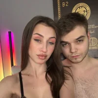 Vikki_George