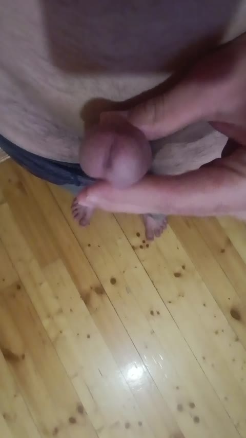 Bədənli oğlanam tüksüz yazın instama