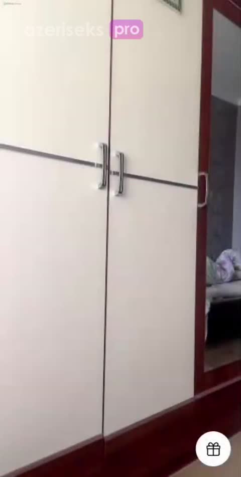 Azəri cırığ götünə baltika butulkası soxur