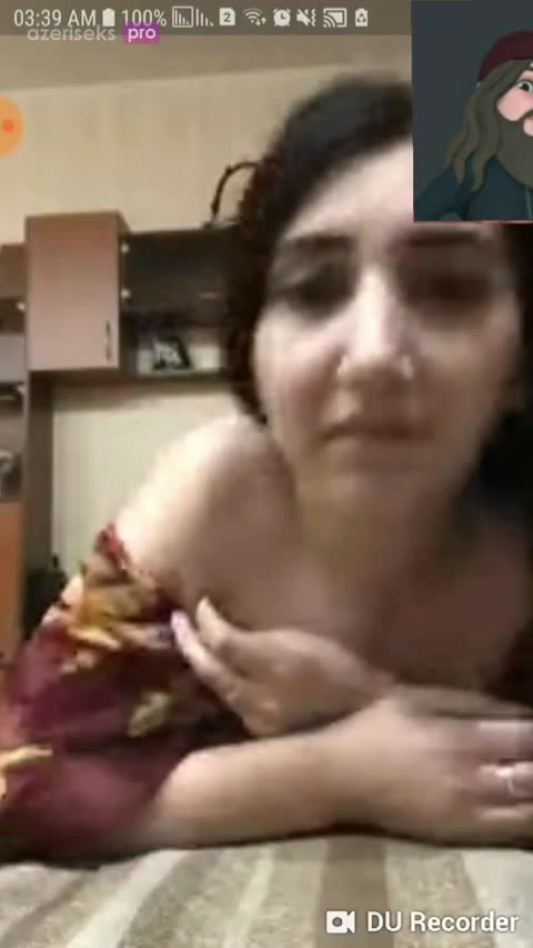 Evli qəhbə utanır soyunmağa