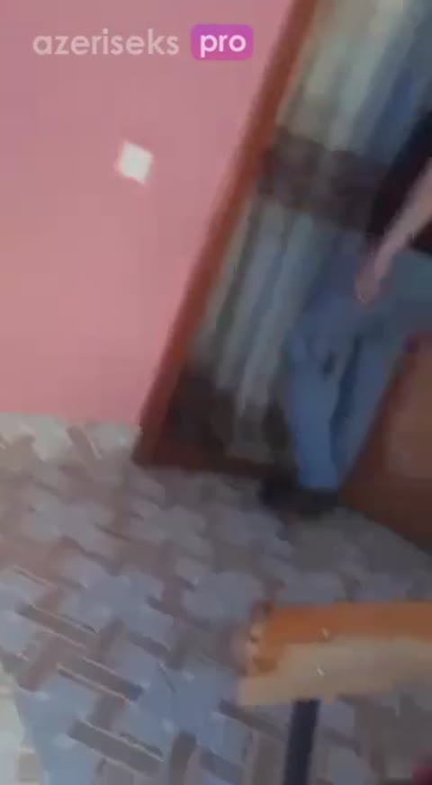 Arvadın başqa kişi ilə sikişəndə tutdu