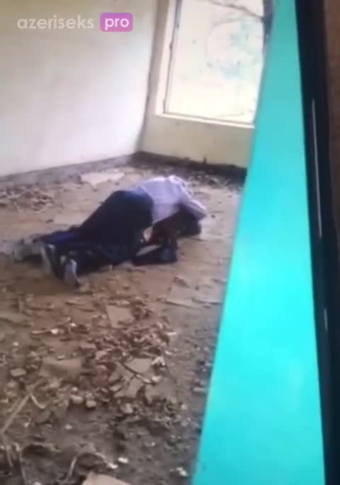 İzləyici göndərib deyir ev yiyəsi ustani sikir