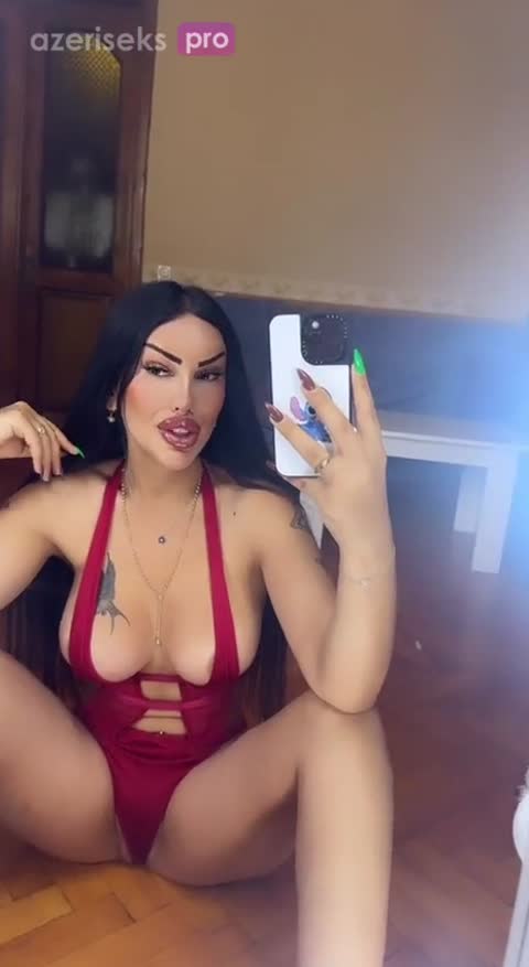 Trans nihal sevgilisinə göndərdiyi video ilə adamı dəli etdi