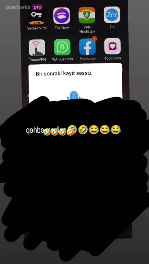 Sevgilisi görüntülü danışanda soyundu