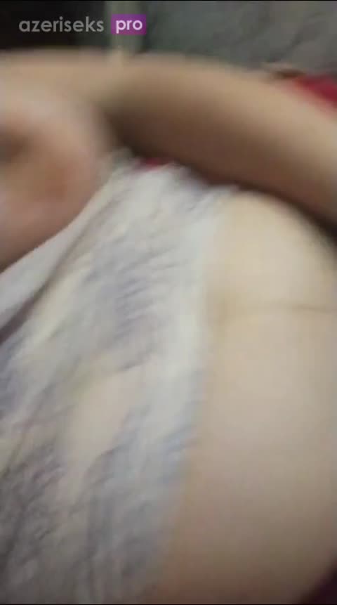 Türk qəhbə yanır boşalır seks video
