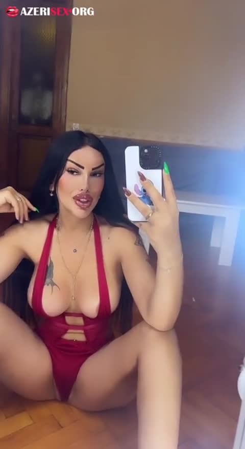 Trans Nihal sevgilisinə göndərdiyi seks video ilə adamı dəli etdi