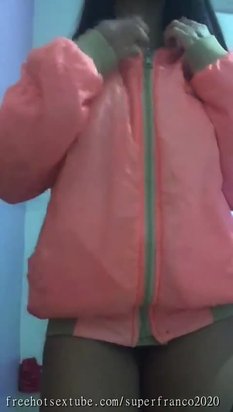 Bacım yenə qızıb video çəkib