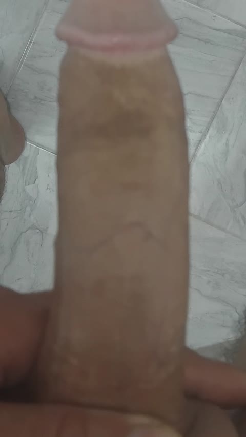 Ehtiyacı olana qurbandı.